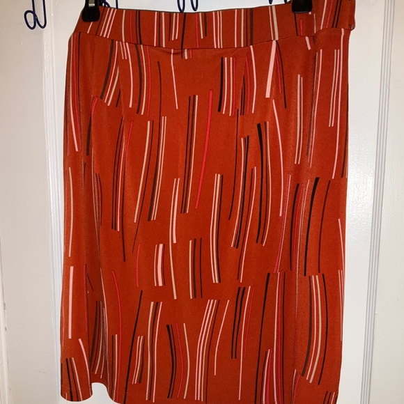 Attention BURNT ORANGE Women’s Skirt Size Large - Picture 6 of 8
